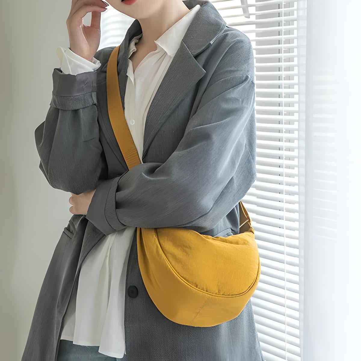 Mini Dumpling Crossbody Bag | Everyday Style