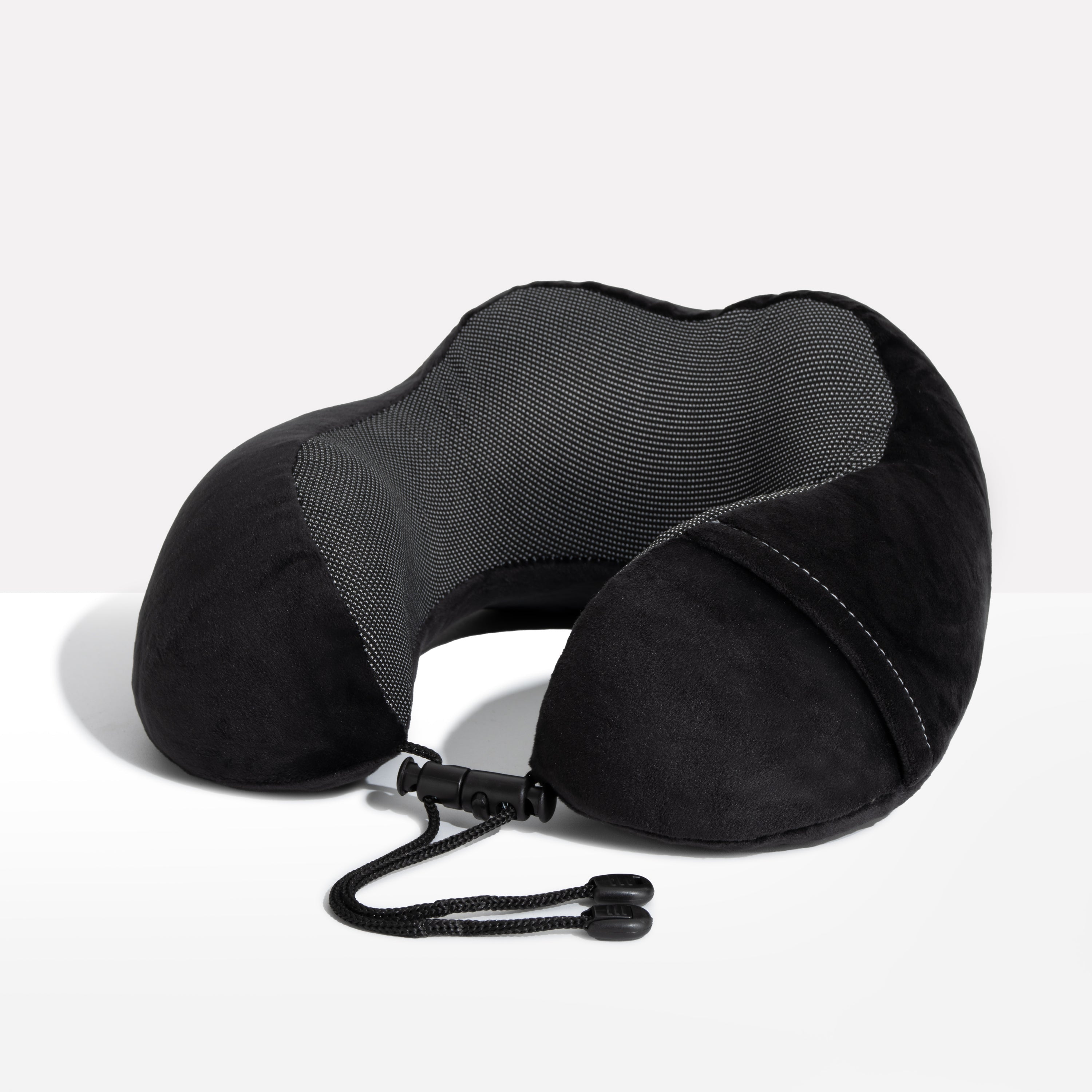 Responsive Travel Pillow | Relaxed Fit