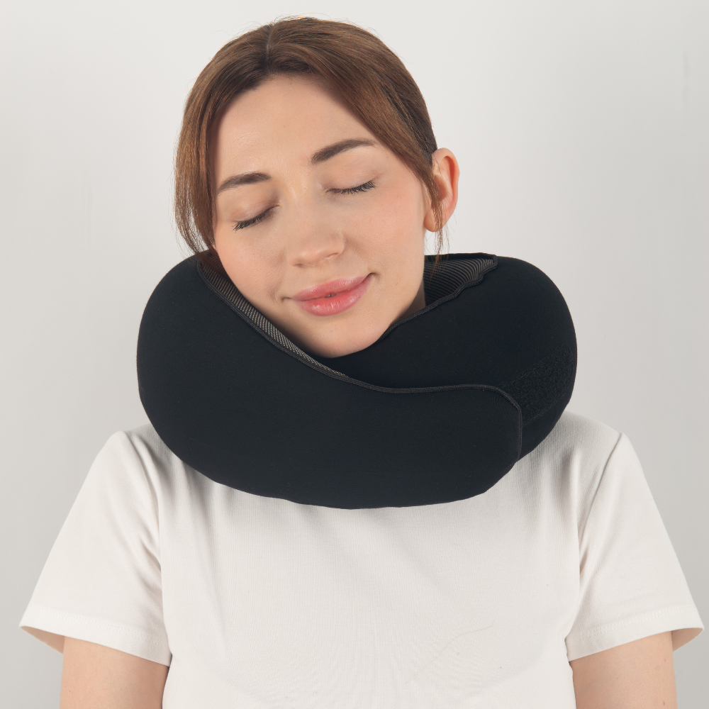 Relaxing Travel Pillow | Snug Fit